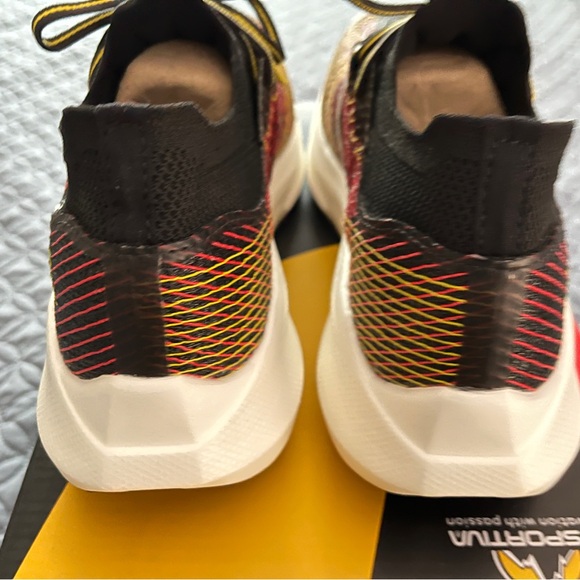 La Sportiva Black and Yellow Prodigio Pro Shoes - Picture 8 of 9